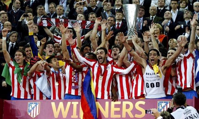 Atletico madrid trofej finale el 2012 reuters