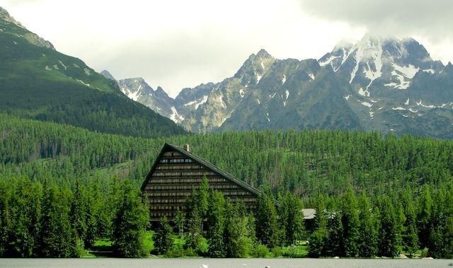 Strbske pleso tatry ilustracna fotka jun12