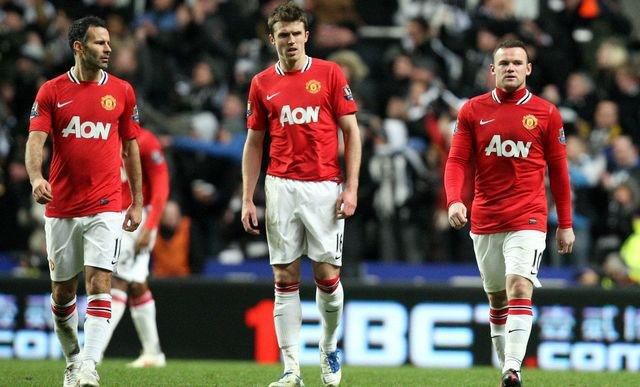 Giggs carrick rooney manutd jan12