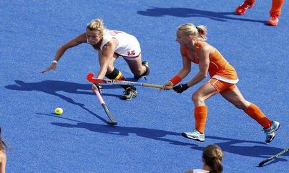 Úvodné zápasy na turnaji žien v pozemnom hokeji vyšli lepšie Holandsku a Novému Zélandu
