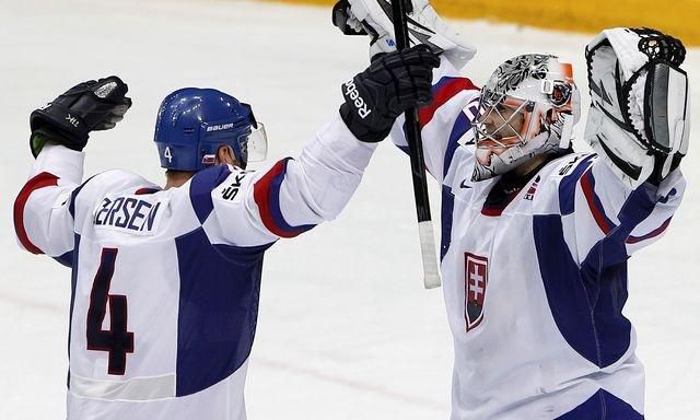 Sersen a laco slovensko radost vs cesko semifinale ms2012 reuters