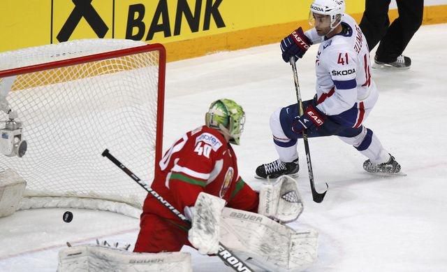 Bellemare francuzsko milchakov bielorusko ms hokej 2012 reuters