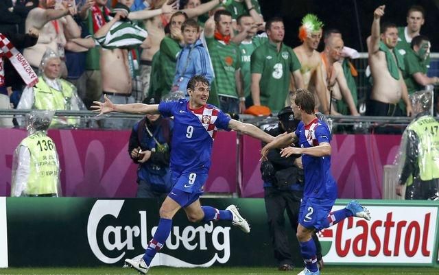 Chorvatsko gol jelavic strinic me2012 reuters