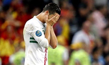 Ronaldo zostal sám na Ukrajine, Portugalčania odleteli bez neho!