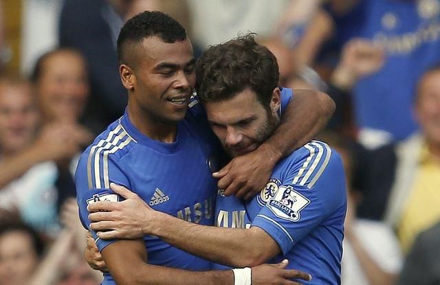 Ashley cole chelsea reuters