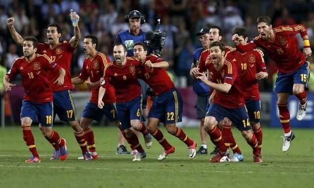 Spanielsko hraci radost vs portugalsko euro2012 semifinale reuters