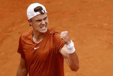 ATP Rím: Holger Rune sa po trojsetovej bitke prebojoval do finále, vyzve Medvedeva