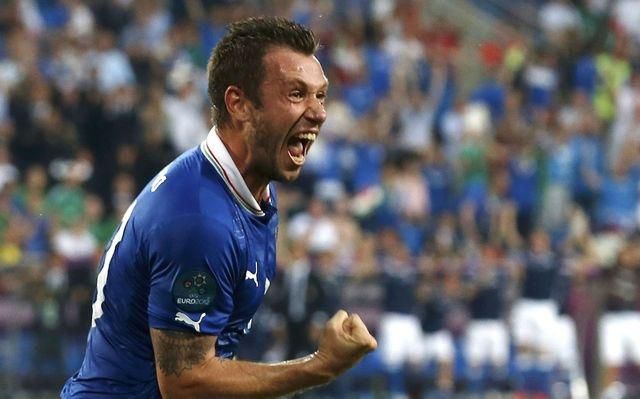 Taliansko cassano gol me2012 reuters