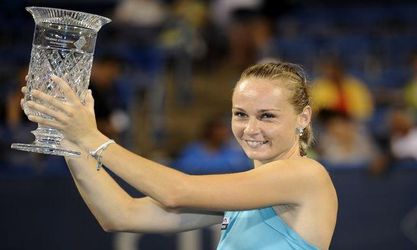WTA Washington: Magda Rybáriková zdolala Rusku Pavľučenkovovú a raduje sa z trofeje!