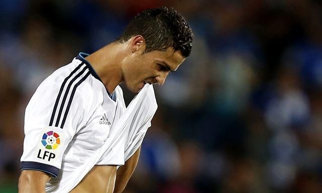 Cristiano ronaldo real madrid zuje dres sep2012 reuters