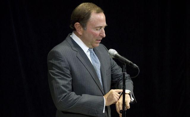 Bettman gary komisar nhl aug12