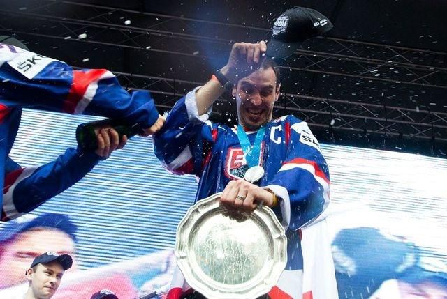 Zdenochara oslavy ms striebro podium