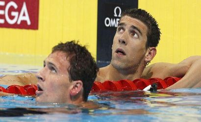 Lochte opäť zdolal Phelpsa