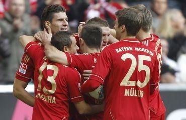 Bayern rozdrvil Norimberg, remíza majstra z Dortmundu