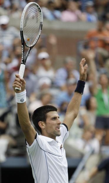 Djokovic us open 2011 semifinale ruka horeee sep2011