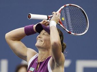 US Open: Stosurová víťazkou, prekvapivo hladko zdolala Serenu