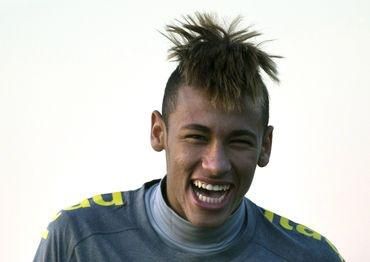 Neymar futbal brazilia rehoce sa