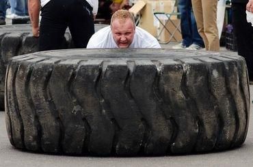 Strongman  kolo slovenskeho pohara dubnica pr pneumatika