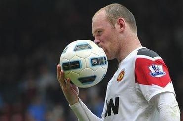 Rooney wayne manchester united bozk na loptu