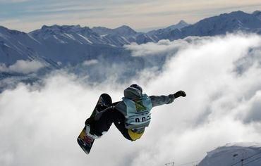 Snowboarding-SP: V Saas-Fee na U-rampe víťazom Podladčikov a Caselletová