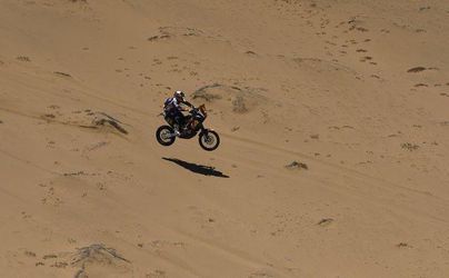 Rally Dakar: Svitko sa „škriabe“ na hor, potešil aj v pondelok