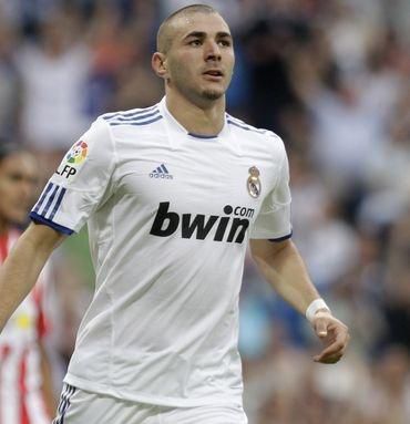 Benzema karim real madrid zostanem jul2011