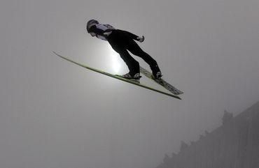 Skoky na lyžiach: V Kuusame začína Svetový pohár už bez Malysza