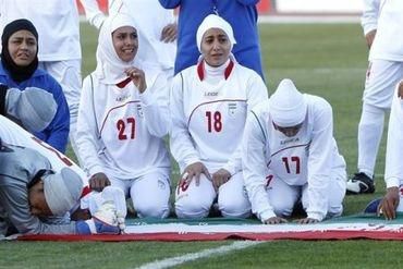 FIFA potvrdila správnosť zákazu pre Iránčanky s hidžábmi