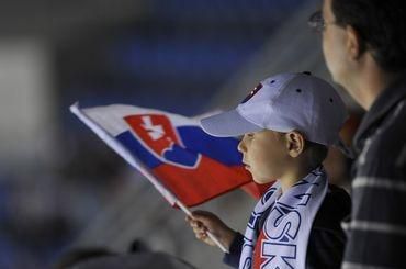 Slovensko maly fanusik s vlajkou