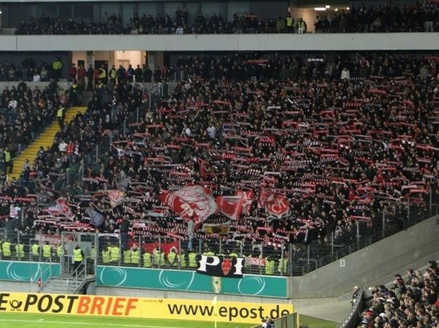 Frankfurt kaiserslautern ultras tifo net