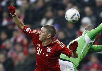 Bayern boj o titul nevzdáva, očakáva návrat Schweinsteigera