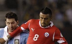 Piati hráči Čile s 10-zápasovým dištancom
