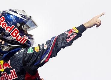 Sebastianvettel redbull prst hore