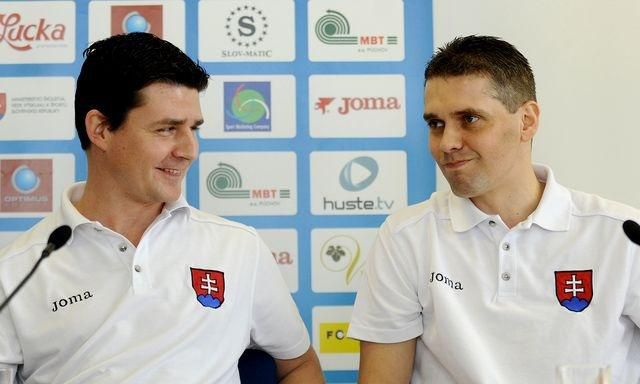 Trener baca a kapitan mikita slovenska futsalova repre tlacovka mar2012