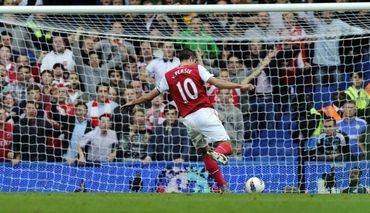 Robinvanpersie arsenalfc hajloval