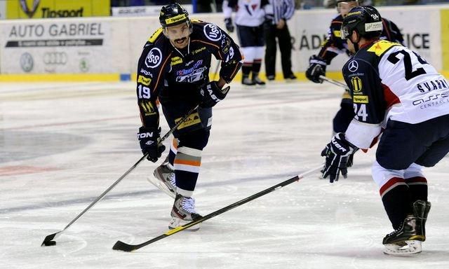 Miklik kosice vs svarny slovan 1zapas apr2012