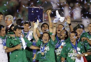 Futbal mexiko goldcup2 vitaz