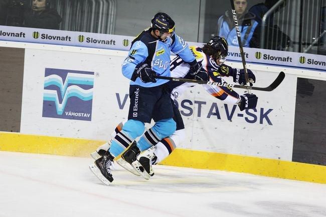 Slovan vs kosice mantinely foto2