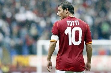 Totti francesco as rima chrbat dazd