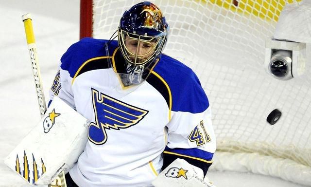 Halak st louis asi inkasuje gol mar2012