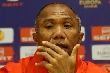 Tréner Kombouaré dostal v PSG výpoveď