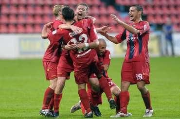 Tipsport liga 2011: Zlaté Moravce do štvrťfinále, Trenčín vyhral s Třincom