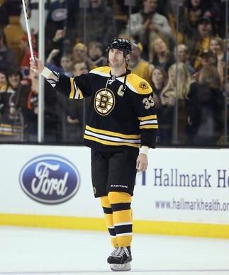 Chara boston vs montreal 1hviezda mar2011 nhl com