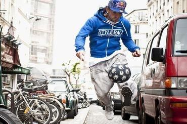 Red bull freestyle futbal arnaud sean garnier