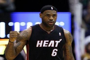 Lebron james miami heat hecuje sa