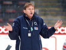 Hadamczik vyradil z kádra desať hráčov, dorazili posily z KHL