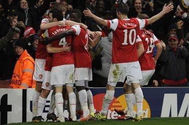 Arsenal hraci radost vs barcelona lm2011