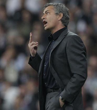 Mourinho real madrid vs barcelona nervyyy apr2011