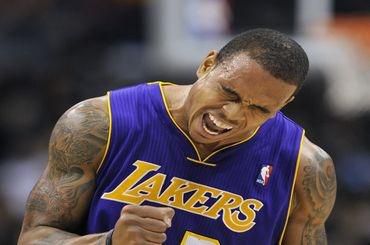 Shannon brown la lakers tesna vyhra