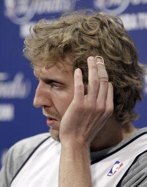 Dirk nowitzki dallas dlaha